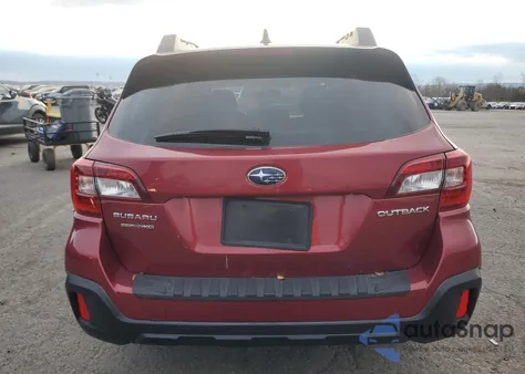 2018 Subaru Outback 2.5I Premium z USA, uszkodzony, nr VIN 4S4BSAHC1J3284984